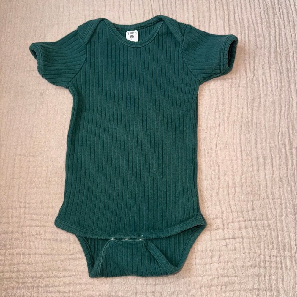 Kate Quinn Wide Ribbed Bodysuit 12-18m